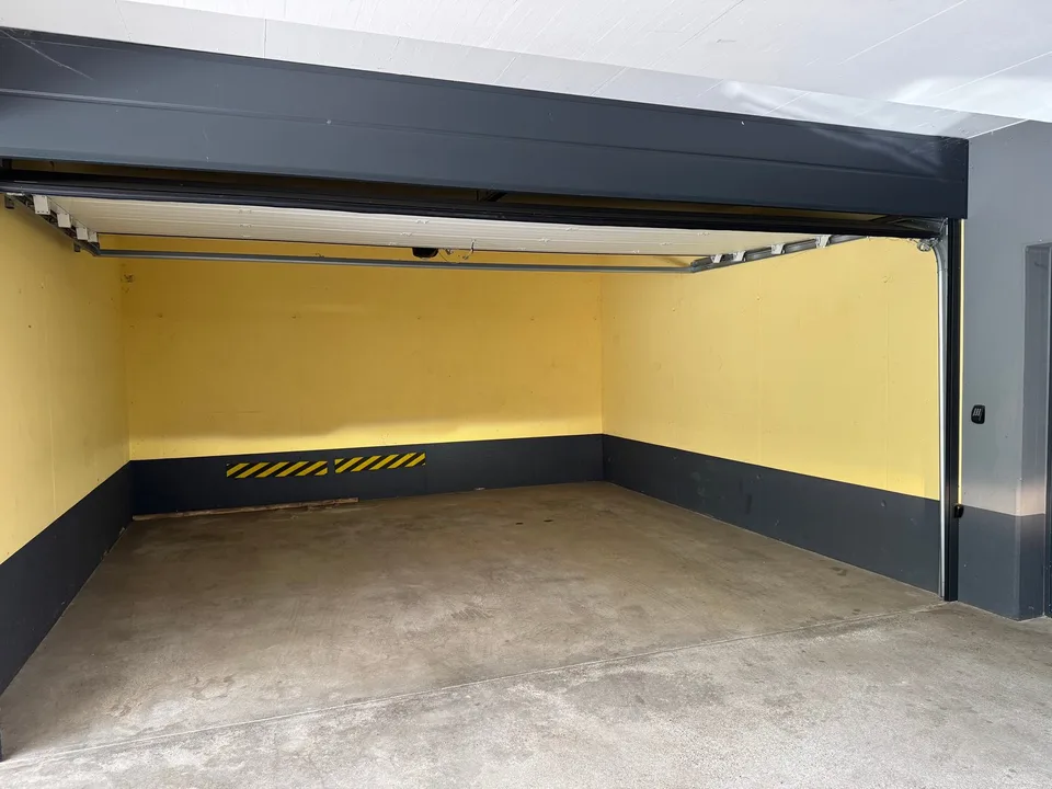 CADRO – ELEGANTE RESIDENZA CON GIARDINO PRIVATO, GARAGE DOPPIO E VISTA PANORAMICA – foto 29 di 29
