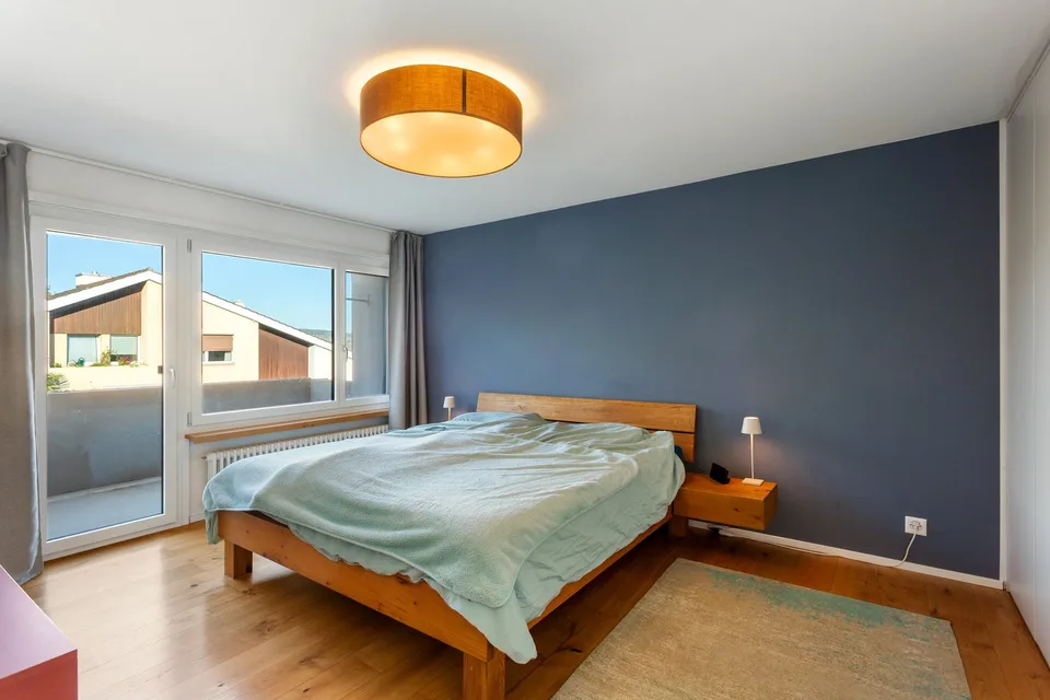 Einzugsbereites Eckreihenhaus mit spektakulärem Blick über Winterthur – Foto 5 von 8