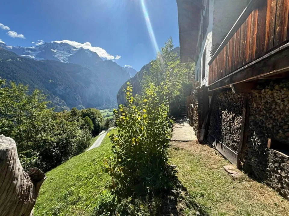 Unique opportunity in Lauterbrunnen - Agricultural property with residential house, barn, and three additional plots – photo 14 of 14