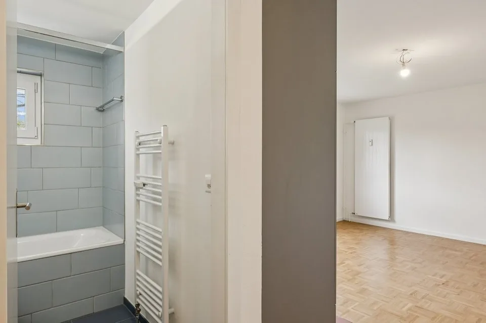 Appartement 1 pièce dans un quartier calme – photo 2 sur 7