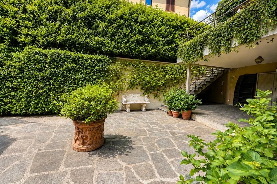 Elegante dimora storica con corte privata a Gentilino – Foto 20 von 26