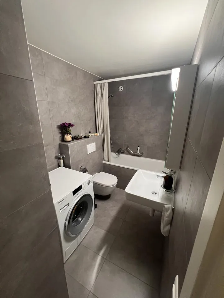 Zu vermieten, helles 5.5-Zimmer-Duplex-Apartment in Pully – Foto 8 von 11