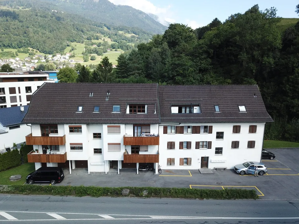 Ampio e piacevole appartamento di 2,5 locali in affitto – foto 2 di 10