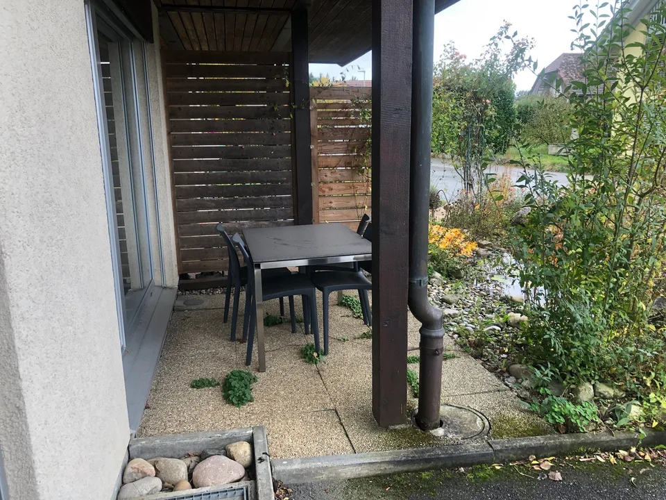 Studio avec belle place assise à Rapperswil à louer – photo 2 sur 2