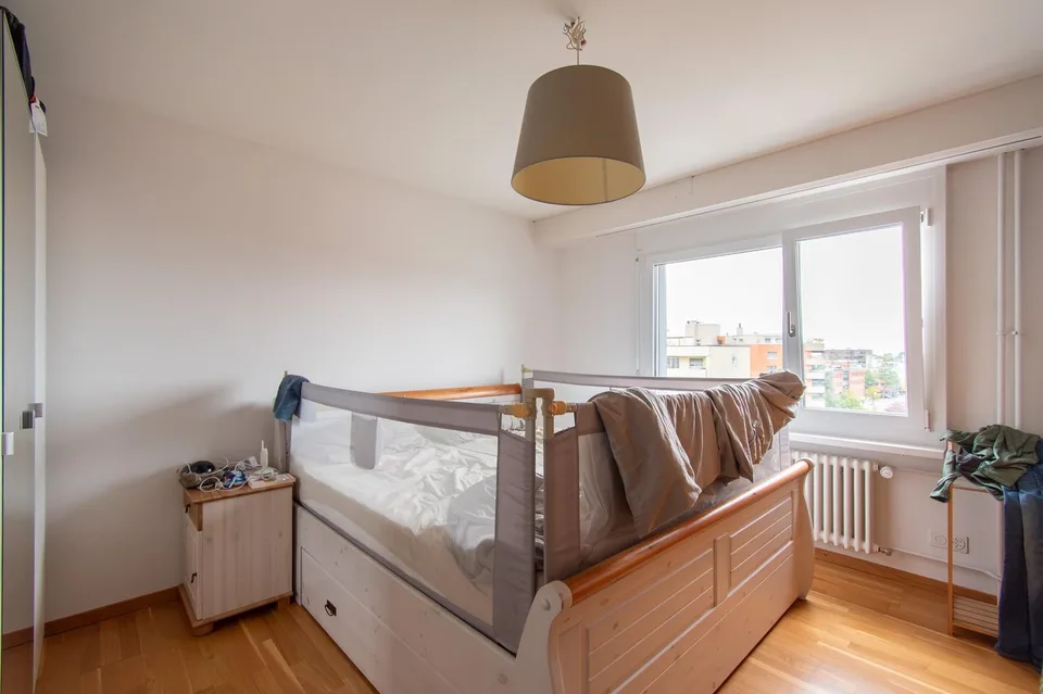 Bright 3.5-room apartment with balcony and beautiful view – photo 8 of 12