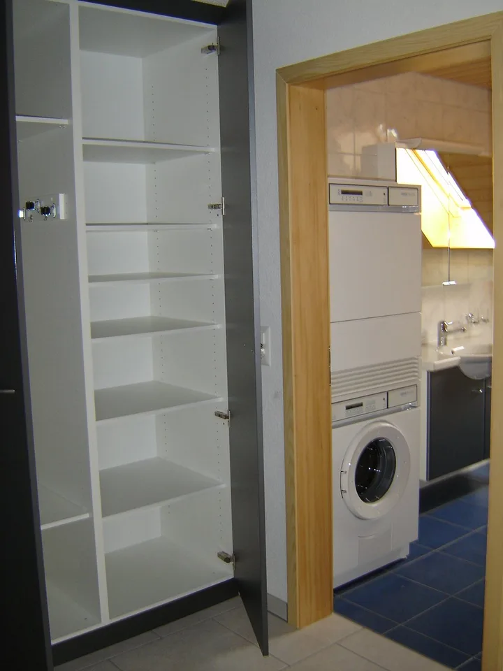 Charming 2.5-room attic apartment with gallery in Dürrenroth – photo 10 of 11