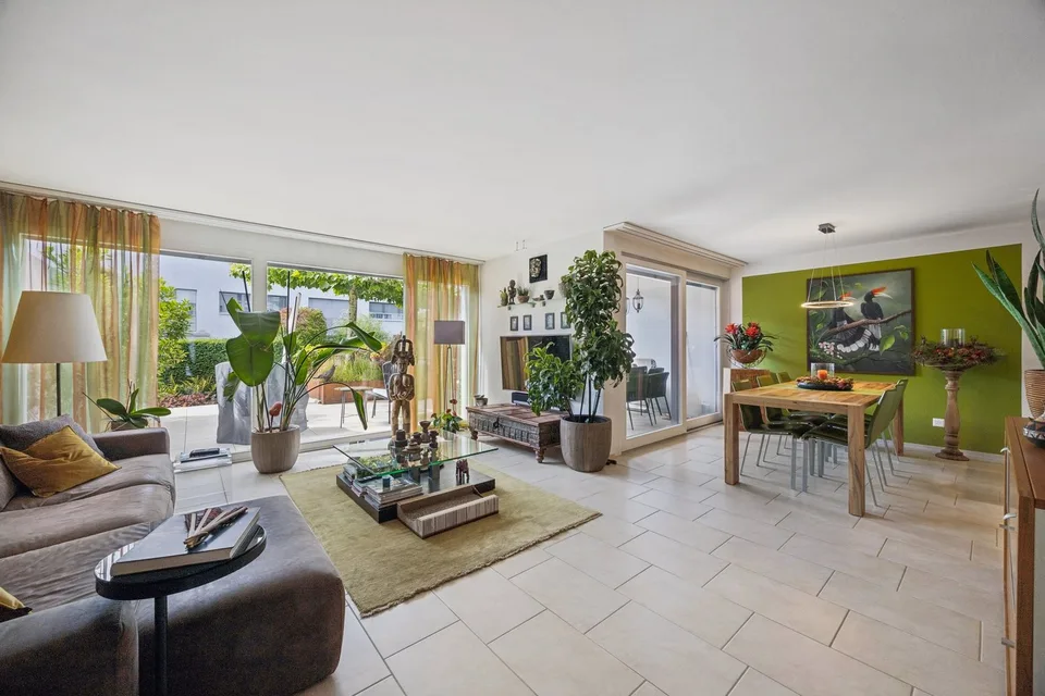 Appartement de jardin 5,5 pièces à Zufikon - vivre spacieusement comme dans une maison unifamiliale – photo 3 sur 10