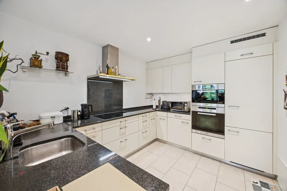 Appartement de jardin 5,5 pièces à Zufikon - vivre spacieusement comme dans une maison unifamiliale – photo 4 sur 10