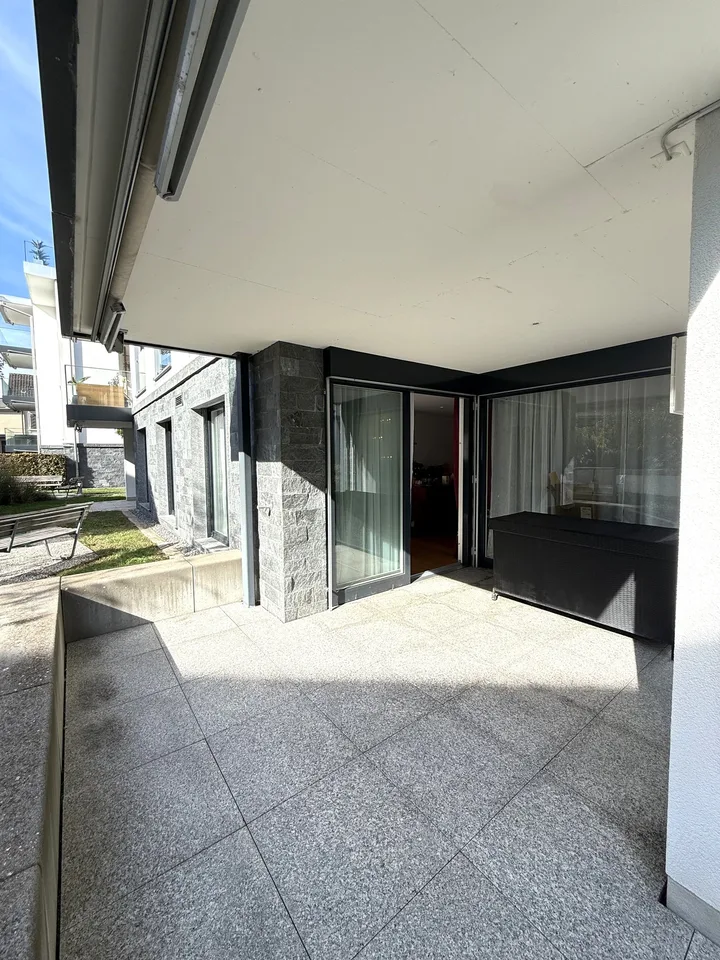 Moderne 3.5-Zimmer-Wohnung im Erdgeschoss an zentraler Lage in Siebnen – Foto 6 von 14