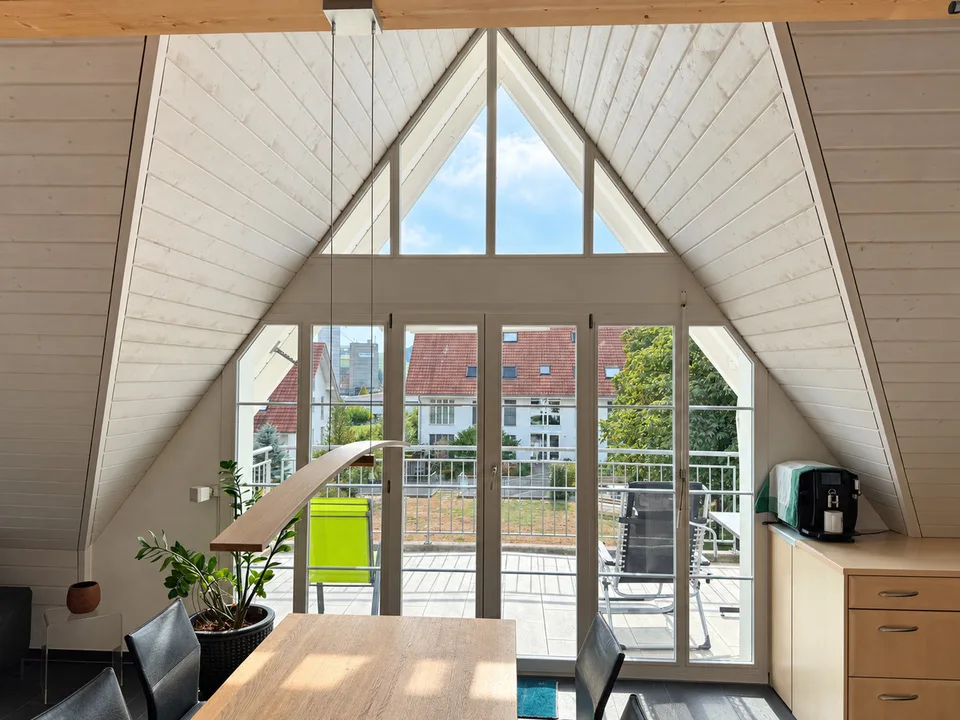 4.5-Zimmer-Duplex-Dachwohnung – Wohnen über den Dächern von L.A. – Foto 2 von 6