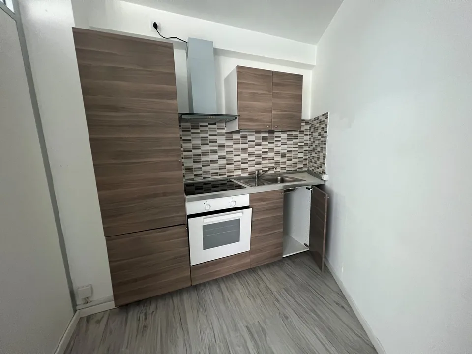 IMMOBILE A REDDITO POSSIBILE ACQUISTO ANCHE PER STRANIERI NON DOMICILIATI IN SVIZZERA – foto 6 di 20