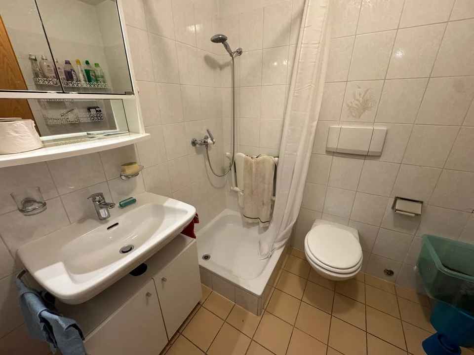 Duplex en location avec 2 chambres et bureau – Cadro – photo 12 sur 25