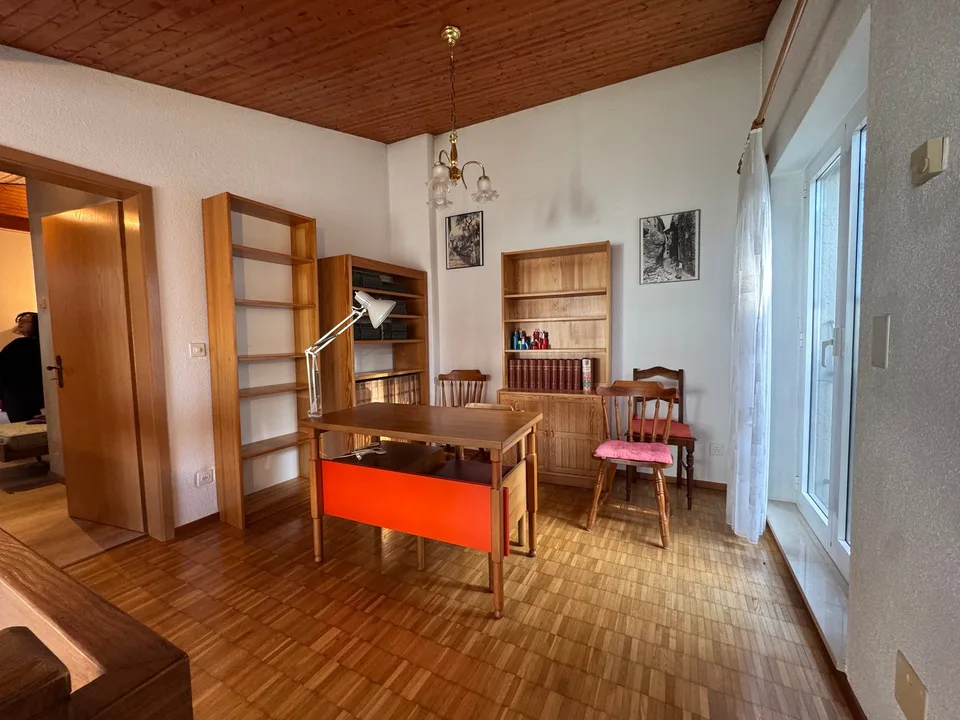 Duplex en location avec 2 chambres et bureau – Cadro – photo 8 sur 25