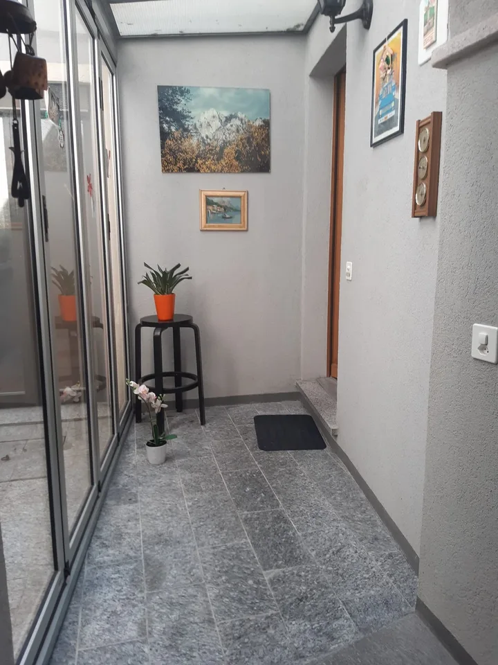 Duplex en location avec 2 chambres et bureau – Cadro – photo 25 sur 25
