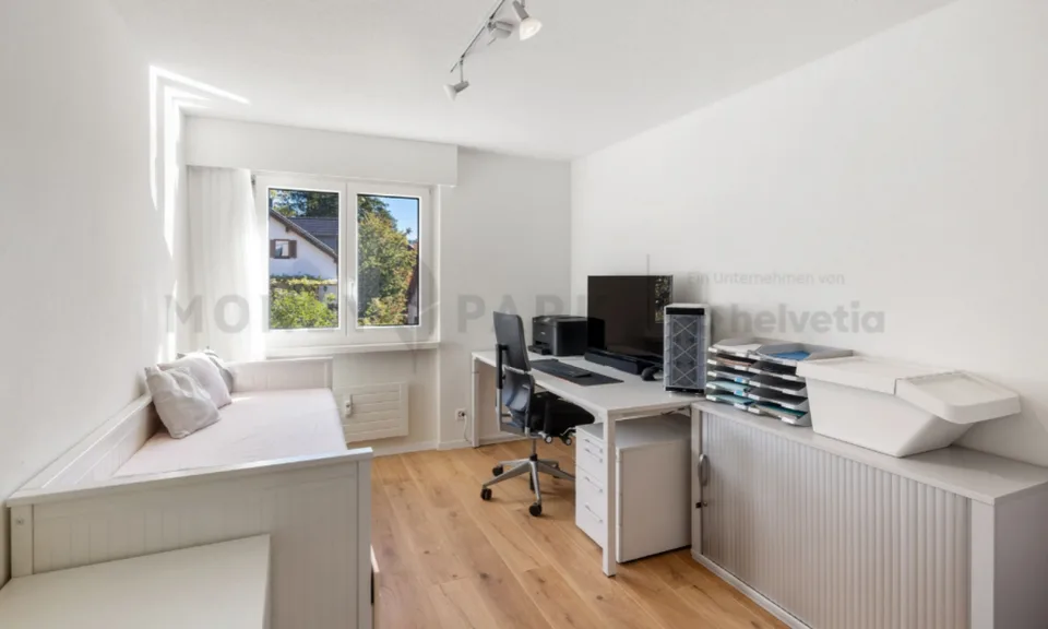 4.5-Zimmer-Terrassenwohnung mit traumhafter Aussicht – Foto 8 von 13