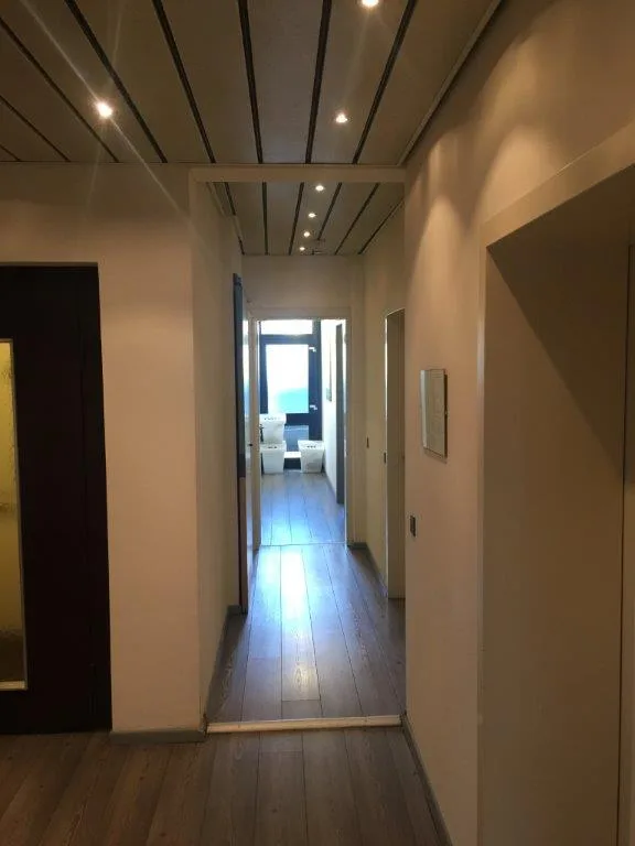 PALAZZINA DI UFFICI A REDDITO POSSIBILE ACQUISTO PER CITTADINI STRANIERI NON RESIDENTI IN SVIZZERA – foto 17 di 30