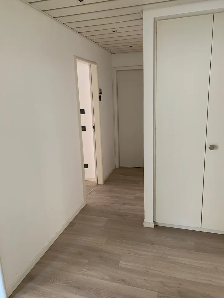 PALAZZINA DI UFFICI A REDDITO POSSIBILE ACQUISTO PER CITTADINI STRANIERI NON RESIDENTI IN SVIZZERA – foto 10 di 30