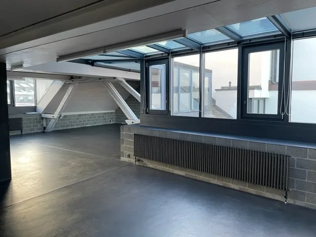 Traumhafte Loft-Wohnung mit Balkon über den Dächern der Altstadt – photo 8 of 21