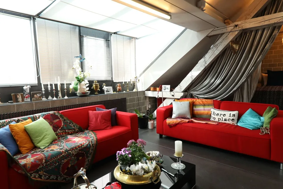 Traumhafte Loft-Wohnung mit Balkon über den Dächern der Altstadt – photo 10 of 21