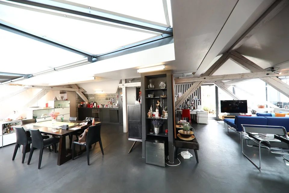 Traumhafte Loft-Wohnung mit Balkon über den Dächern der Altstadt – photo 7 of 21