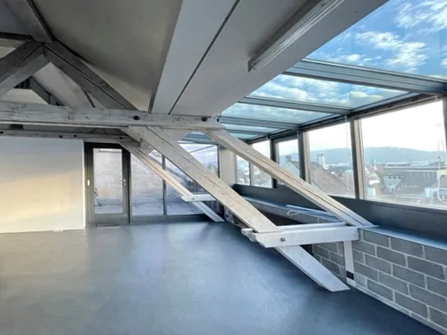 Traumhafte Loft-Wohnung mit Balkon über den Dächern der Altstadt – photo 6 of 21