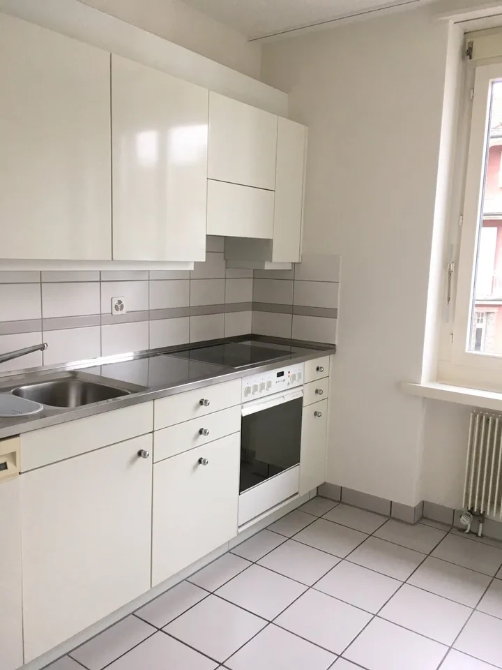 TEMPORANEO: Meraviglioso appartamento di 3 locali in posizione centralissima – foto 5 di 7