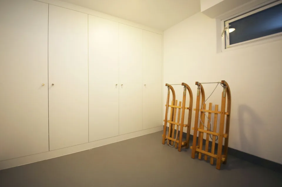 3.5-Room Top Apartment (115 m2) in Charming Chalet with Sauna - Klosters Platz – photo 22 of 22