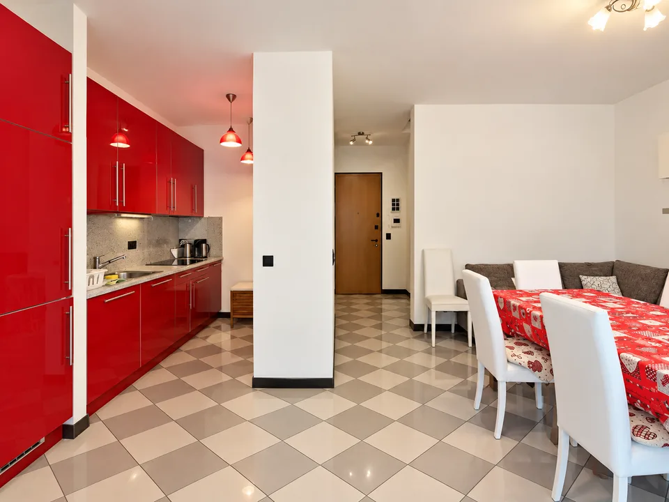 DUPLEX-Wohnung mit 3.5 Zimmern im Herzen von Chiasso – Foto 2 von 10