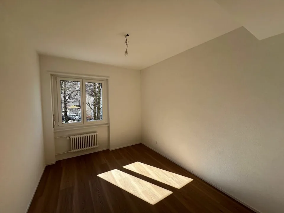 Jeanneret 26 appartamento 3,5 locali al 1° piano – foto 5 di 6