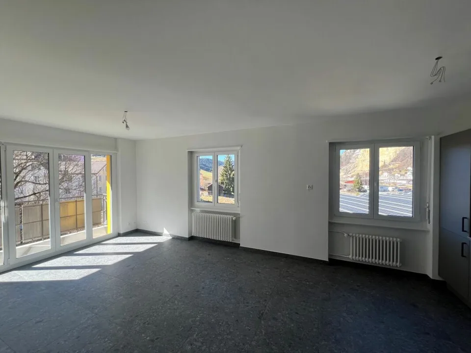 Jeanneret 26 appartamento 3,5 locali al 1° piano – foto 3 di 6