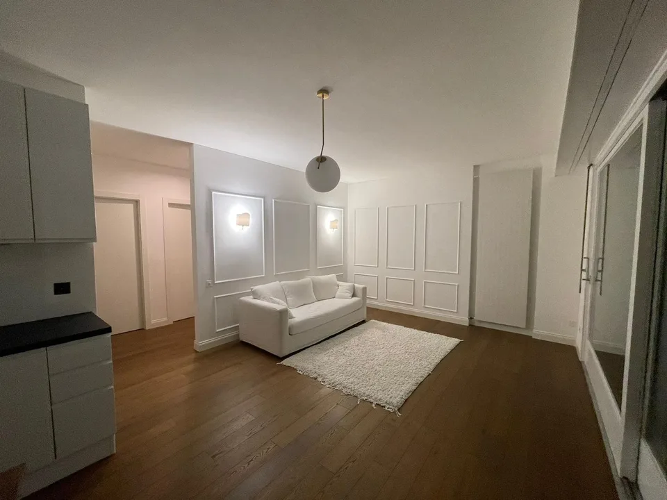 Lugano Zentrum, helles Apartment mit großer Terrasse, Keller, Parkplatz – Foto 14 von 15
