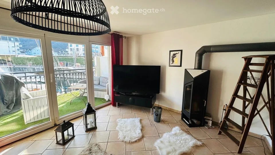 Schönes Duplex mit 3,5 Zimmern (117m2) direkt am Wasser – Foto 2 von 5