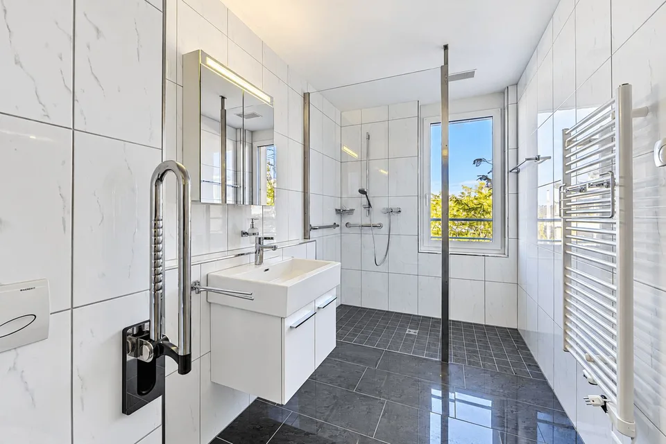 Vivere con una vista panoramica - appartamento attraente di 4,5 locali al 1° piano – foto 11 di 12