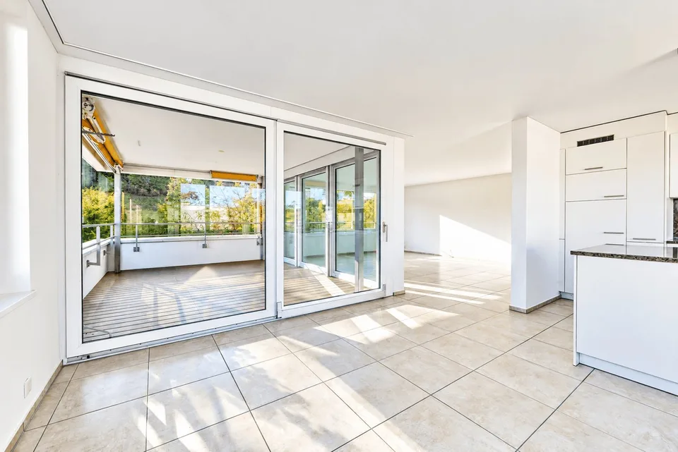 Vivere con una vista panoramica - appartamento attraente di 4,5 locali al 1° piano – foto 5 di 12
