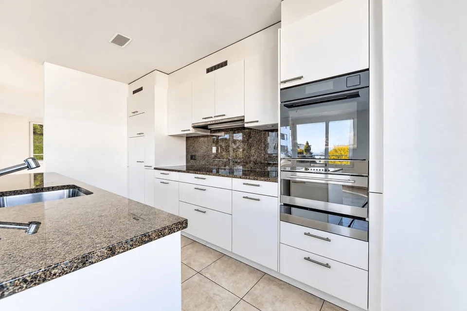 Vivere con una vista panoramica - appartamento attraente di 4,5 locali al 1° piano – foto 3 di 12