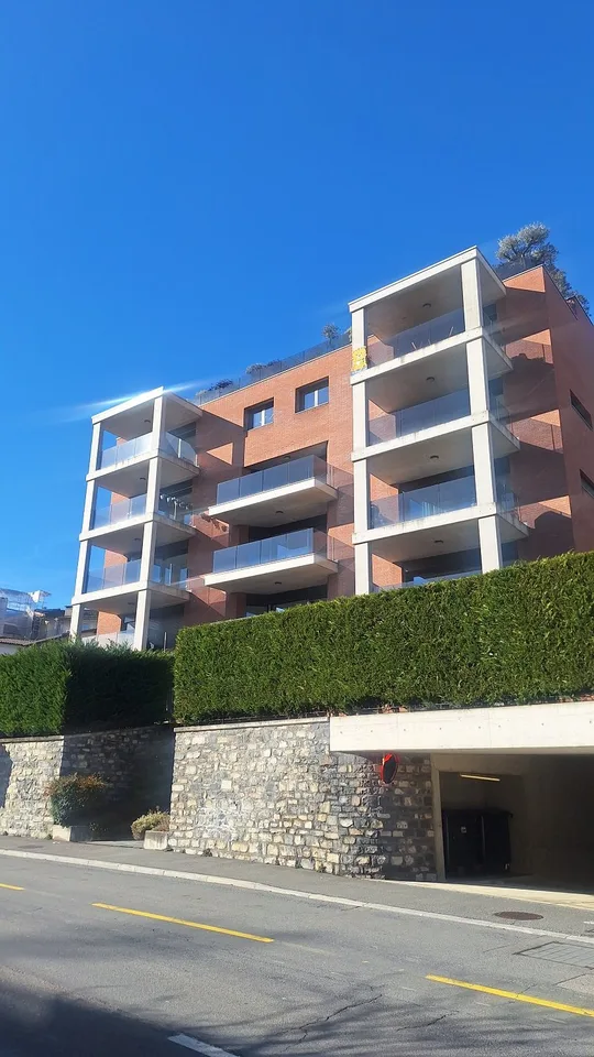 Komfort, Sonnig, Elegantes Apartment, mit zwei Terrassen, Zwei Autoabstellplätzen – Foto 3 von 15