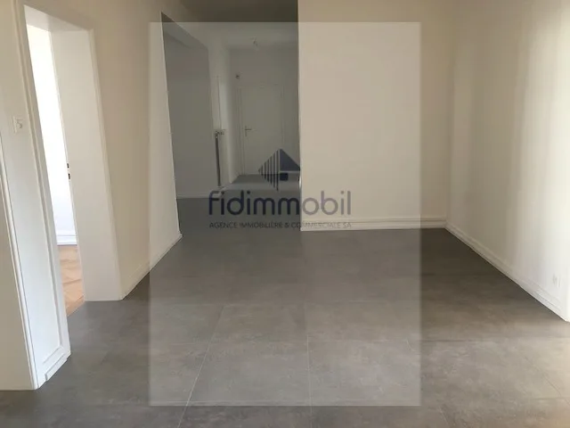 Zu vermieten, 4.5 Zimmer, Léopold-Robert 100, La Chaux-de-Fonds – Foto 5 von 11