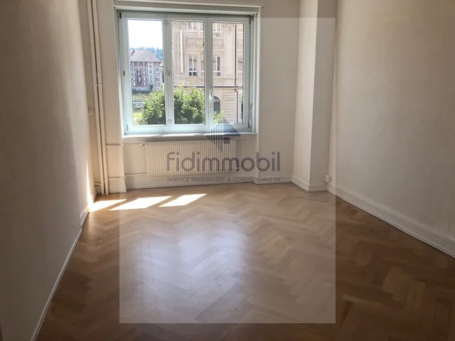 Zu vermieten, 4.5 Zimmer, Léopold-Robert 100, La Chaux-de-Fonds – Foto 4 von 11