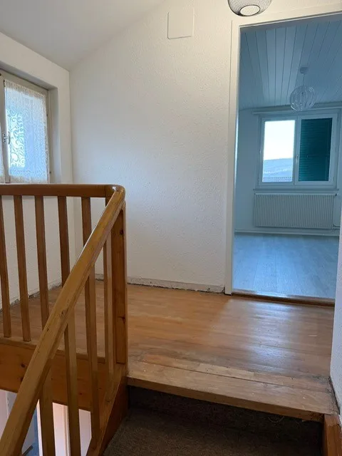 Charmantes 5.5-Zimmer-Einfamilienhaus mit Garten in Biel-Benken – Foto 7 von 19