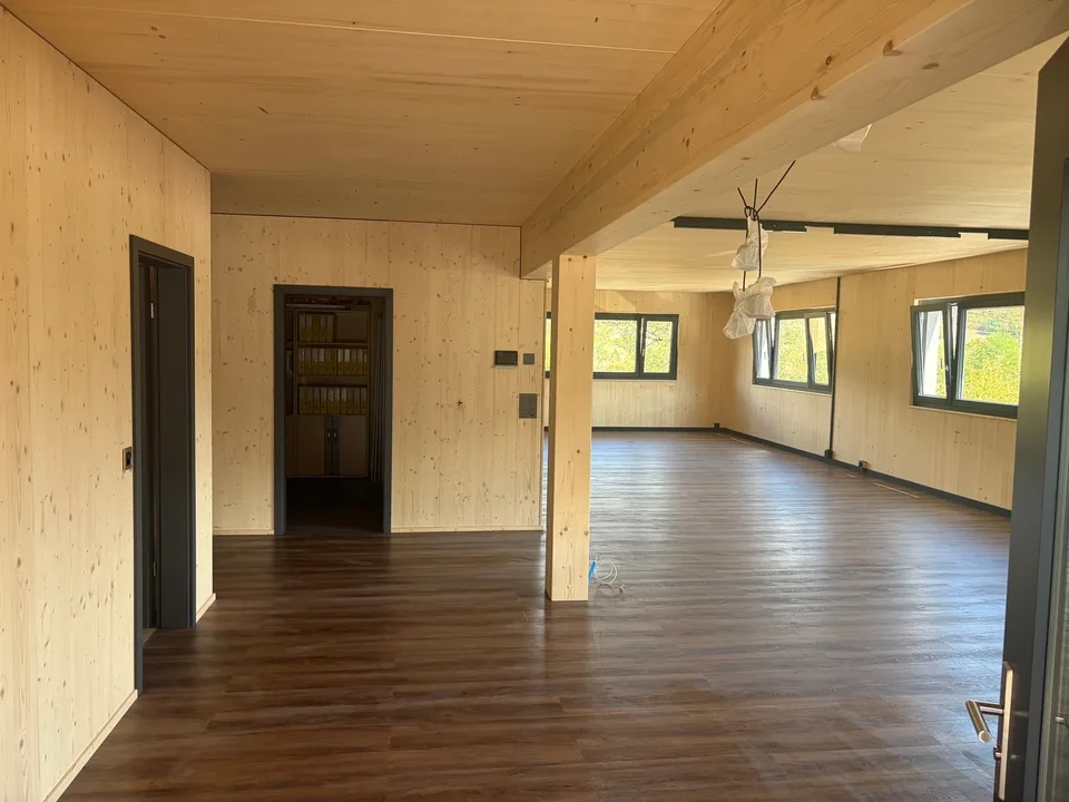 Nouvelle Construction de Propriété Commerciale: Bureaux à Louer – photo 7 sur 13