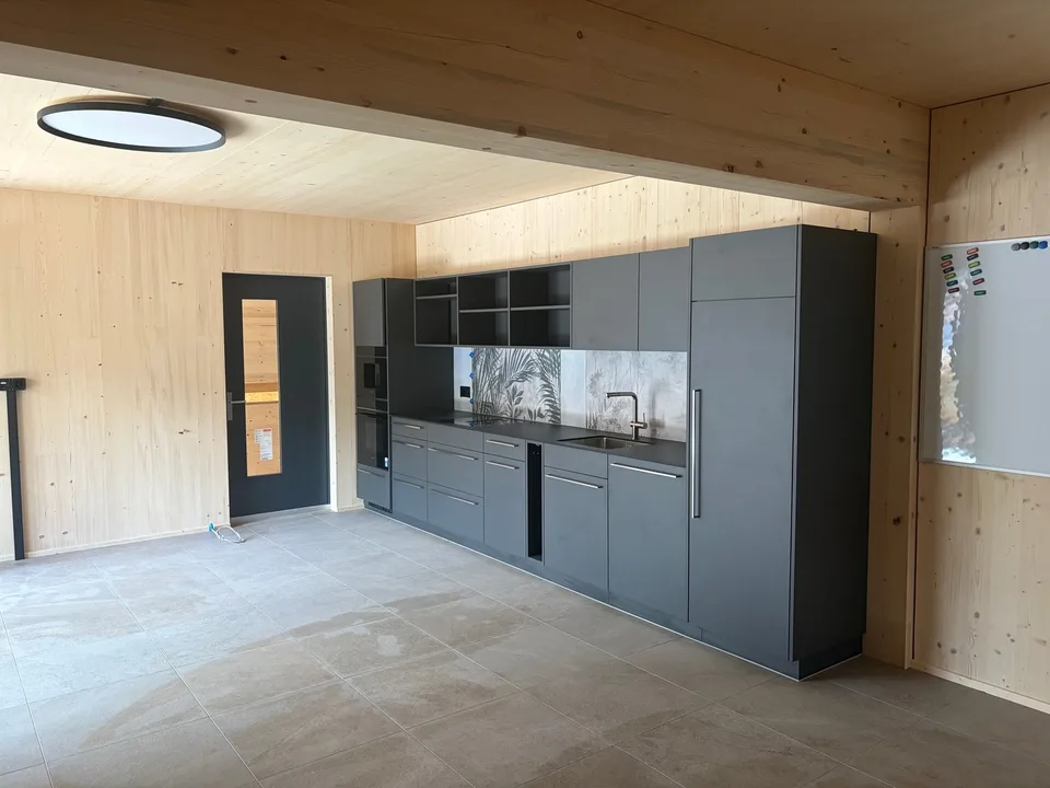 Nouvelle Construction de Propriété Commerciale: Bureaux à Louer – photo 9 sur 13