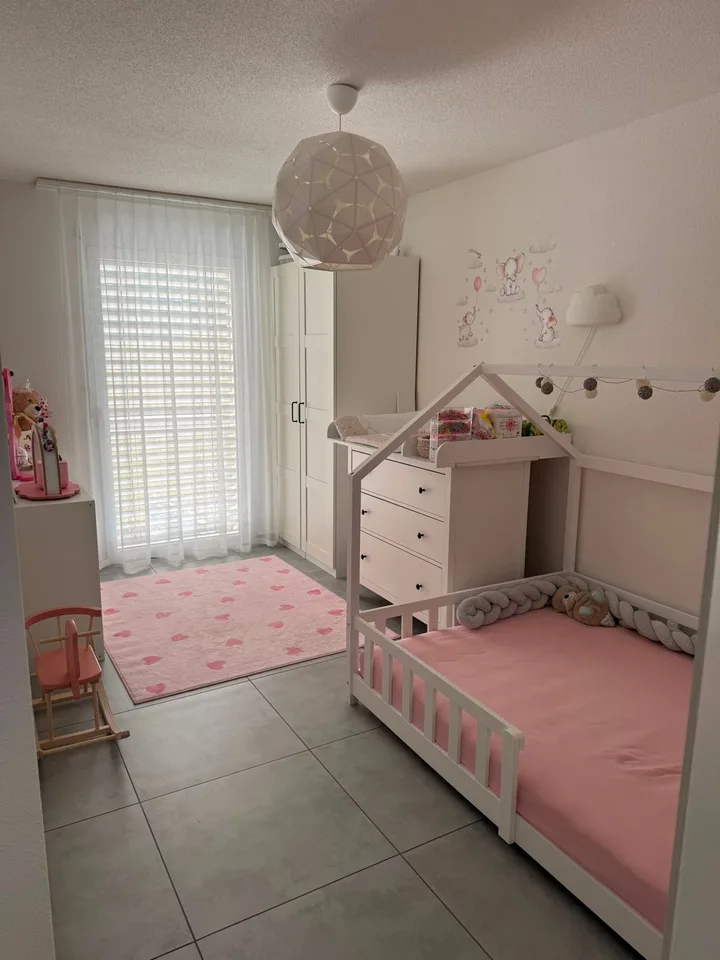 Casa a schiera di 4,5 locali familiare con giardino – foto 7 di 9