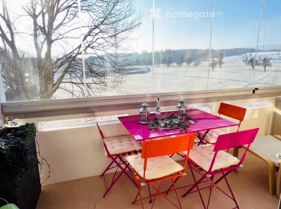 Helle 5-Zi-Wohnung angrenzend an Landwirtschaftszone mit verglastem Balkon in Mönchaltorf – Foto 14 von 18
