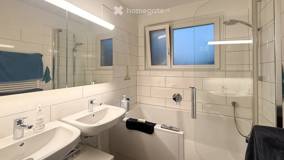 Helle 5-Zi-Wohnung angrenzend an Landwirtschaftszone mit verglastem Balkon in Mönchaltorf – Foto 11 von 18