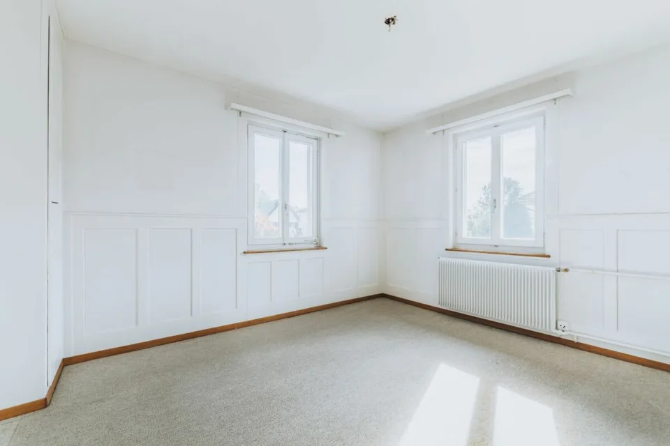 7-Zimmer Einfamilienhaus mit Garten und viel Gestaltungsspielraum – Foto 14 von 18