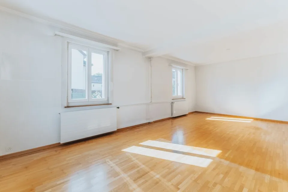 7-Zimmer Einfamilienhaus mit Garten und viel Gestaltungsspielraum – Foto 5 von 18