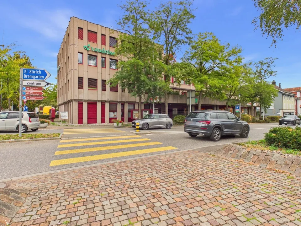 Spazio commerciale centrale 177 m² al 2° piano a Wohlen – foto 11 di 12