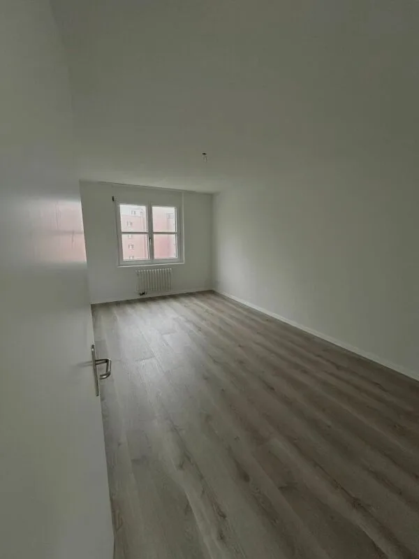 Wohnen in Wollishofen: frisch renovierte 5.5-Zimmerwohnung – Foto 11 von 14