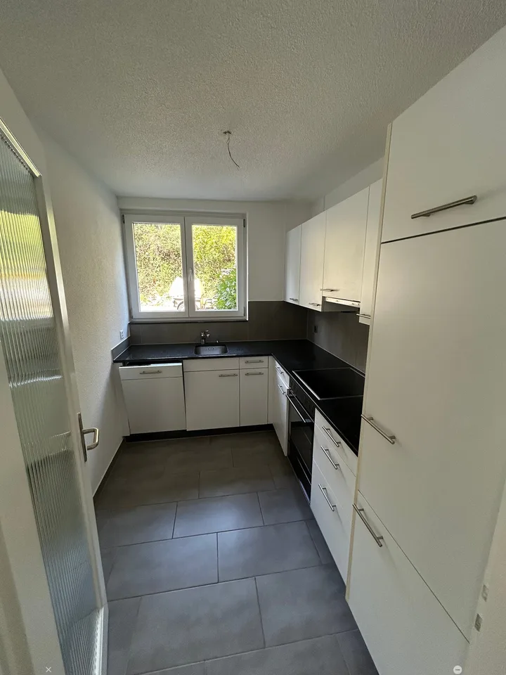 Charmant appartement de 3 pièces à Biel/Bienne – calme et lumineux – Foto 4 von 14