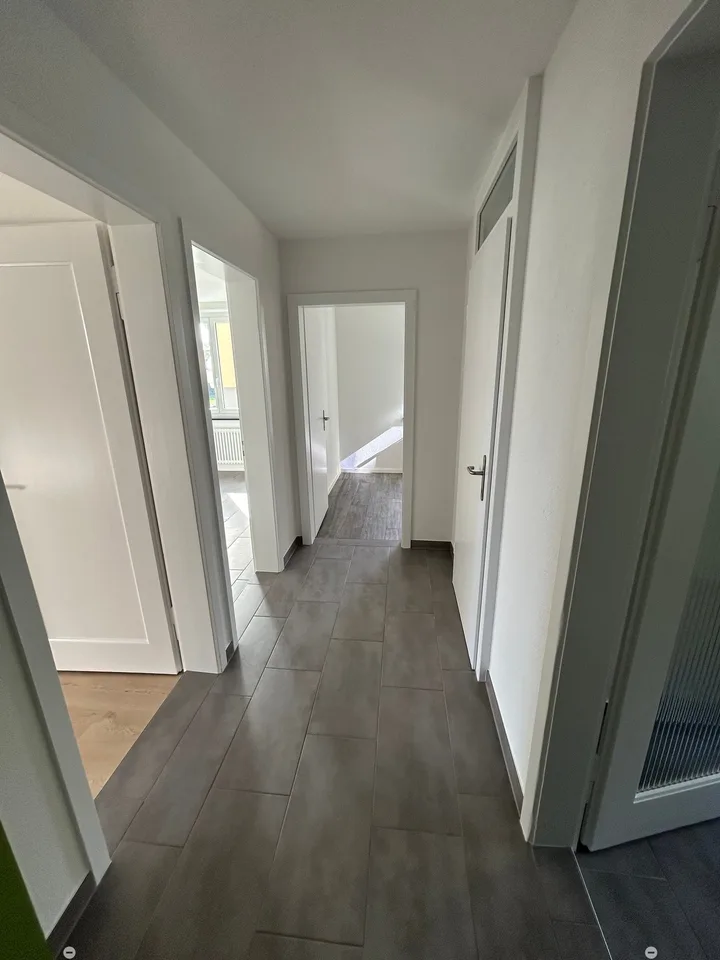 Charmant appartement de 3 pièces à Biel/Bienne – calme et lumineux – Foto 2 von 14
